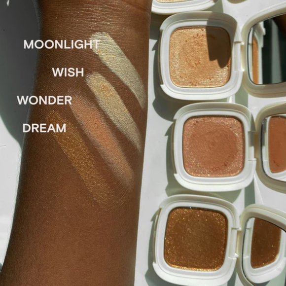 Vesca Stargaze Luminous Glow Highlighting Powder - Picture 5 of 8